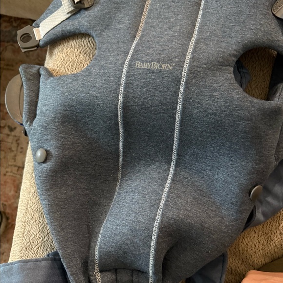 BabyBjorn One Piece Carrier - Dark Gray - Picture 1 of 3